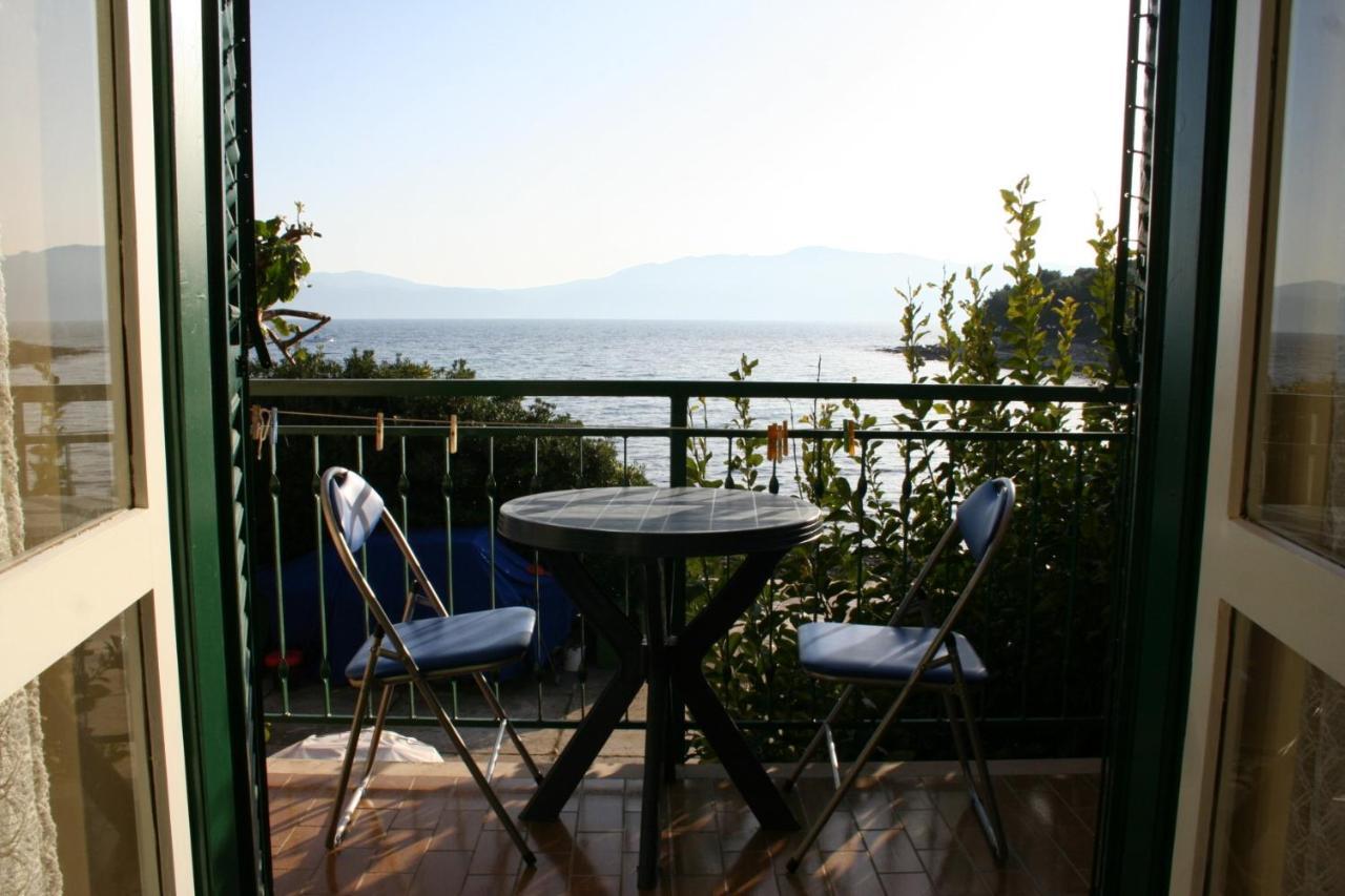 Apartments And Rooms By The Sea Sucuraj, Hvar - 4029 Exterior foto