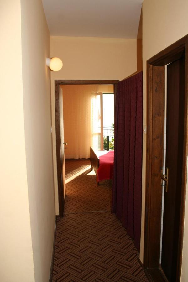 Apartments And Rooms By The Sea Sucuraj, Hvar - 4029 Exterior foto
